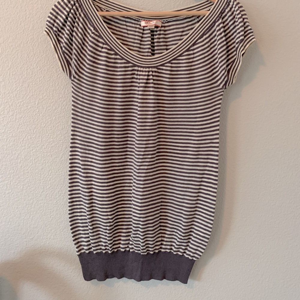 Lux lightweight sweater tunic size S